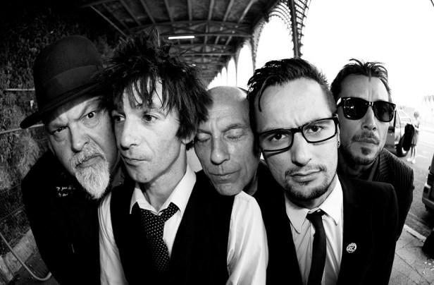 The Cravats being excited about Dustbin of Sound