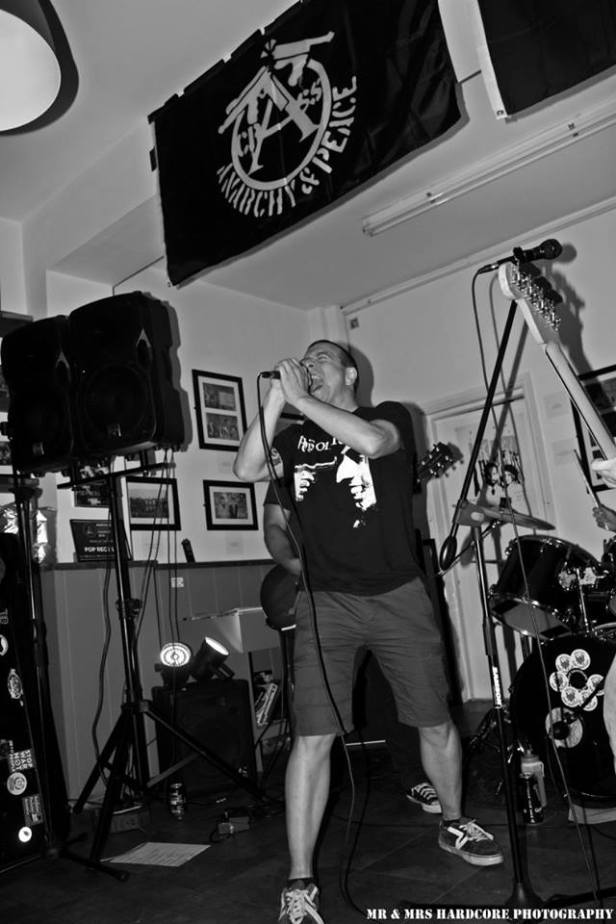 The Bunker 35 - Prolefeed - Mr and Mrs Hardcore Photography