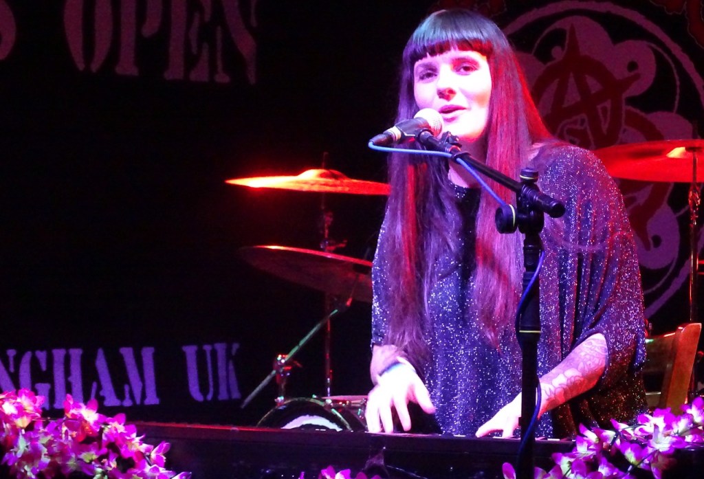 Carol Hodge supporting Slice of Life at The Old Cold Store, Nottingham - photo, Rich Cross